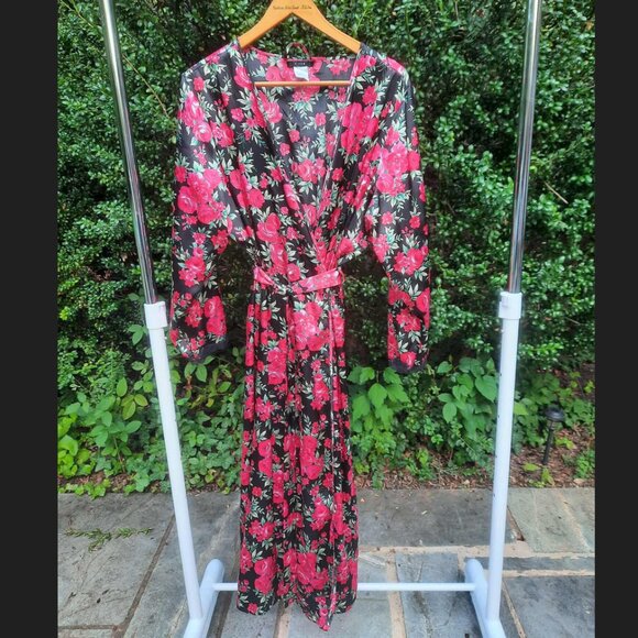 PINK Victoria's Secret floral midi robe size 1X - Picture 1 of 5